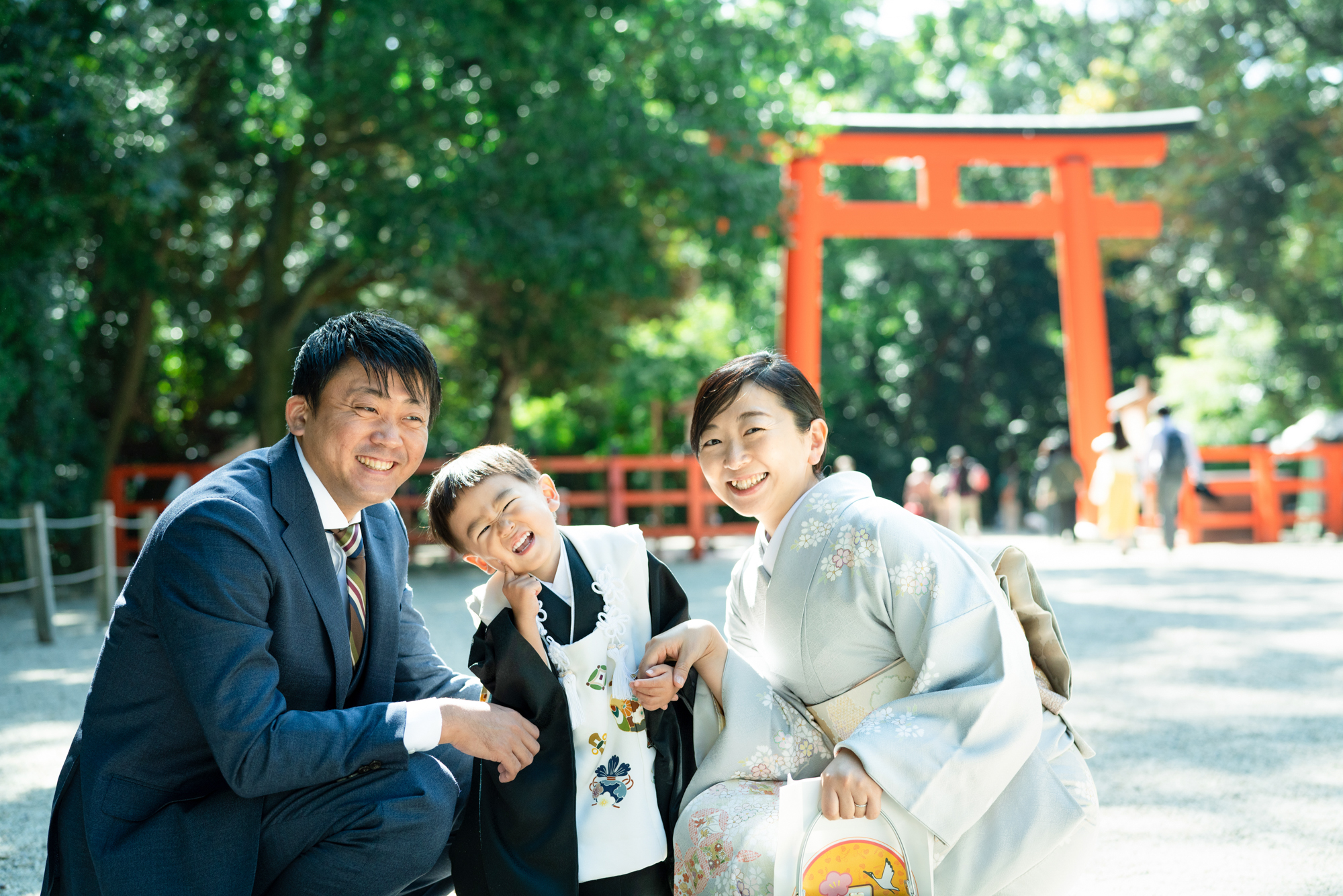 素敵なご家族写真。七五三３歳男児とご両親
