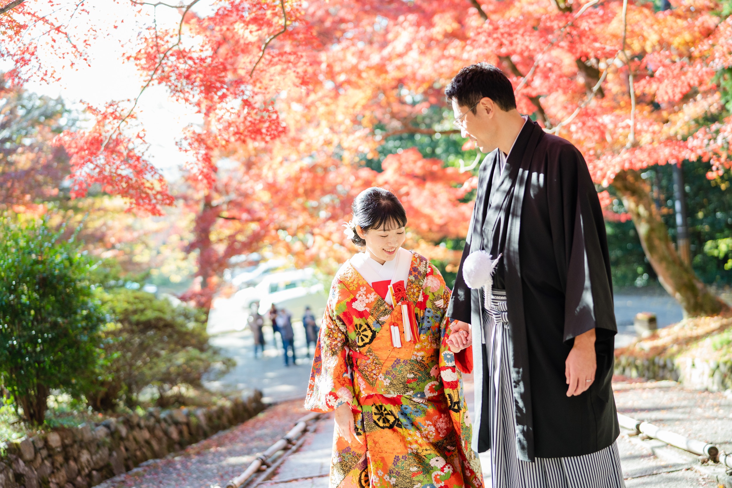 京都の毘沙門堂で前撮り。有名な階段にて。