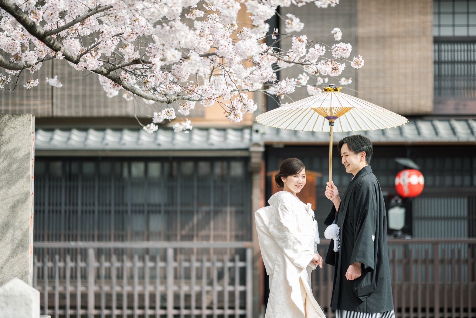 桜シーズンの前撮り・祇園にて