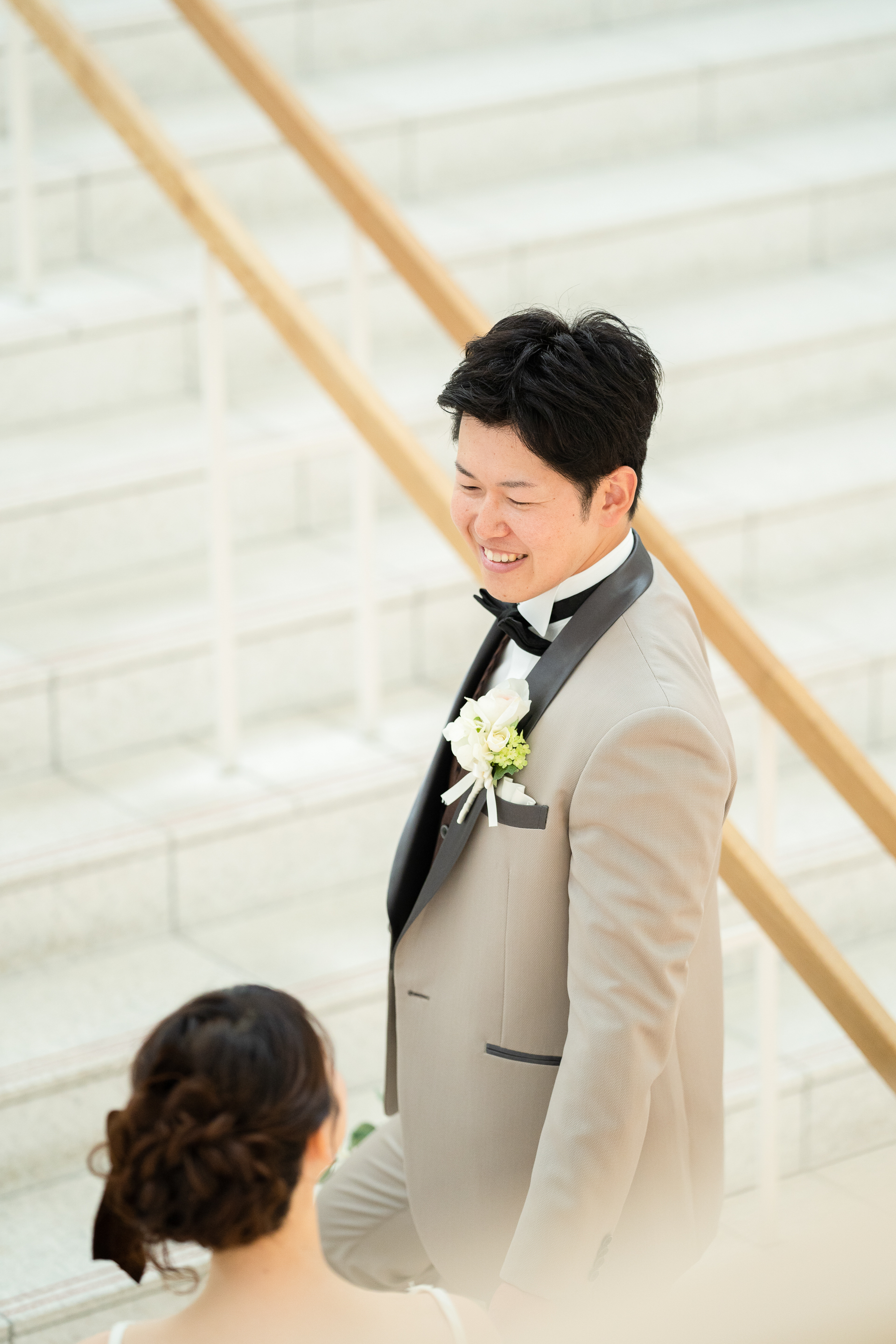 京セラ美術館で洋装前撮りイメージ