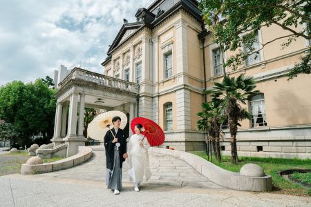 京都府庁旧本館での和装前撮り（白無垢）玄関部分