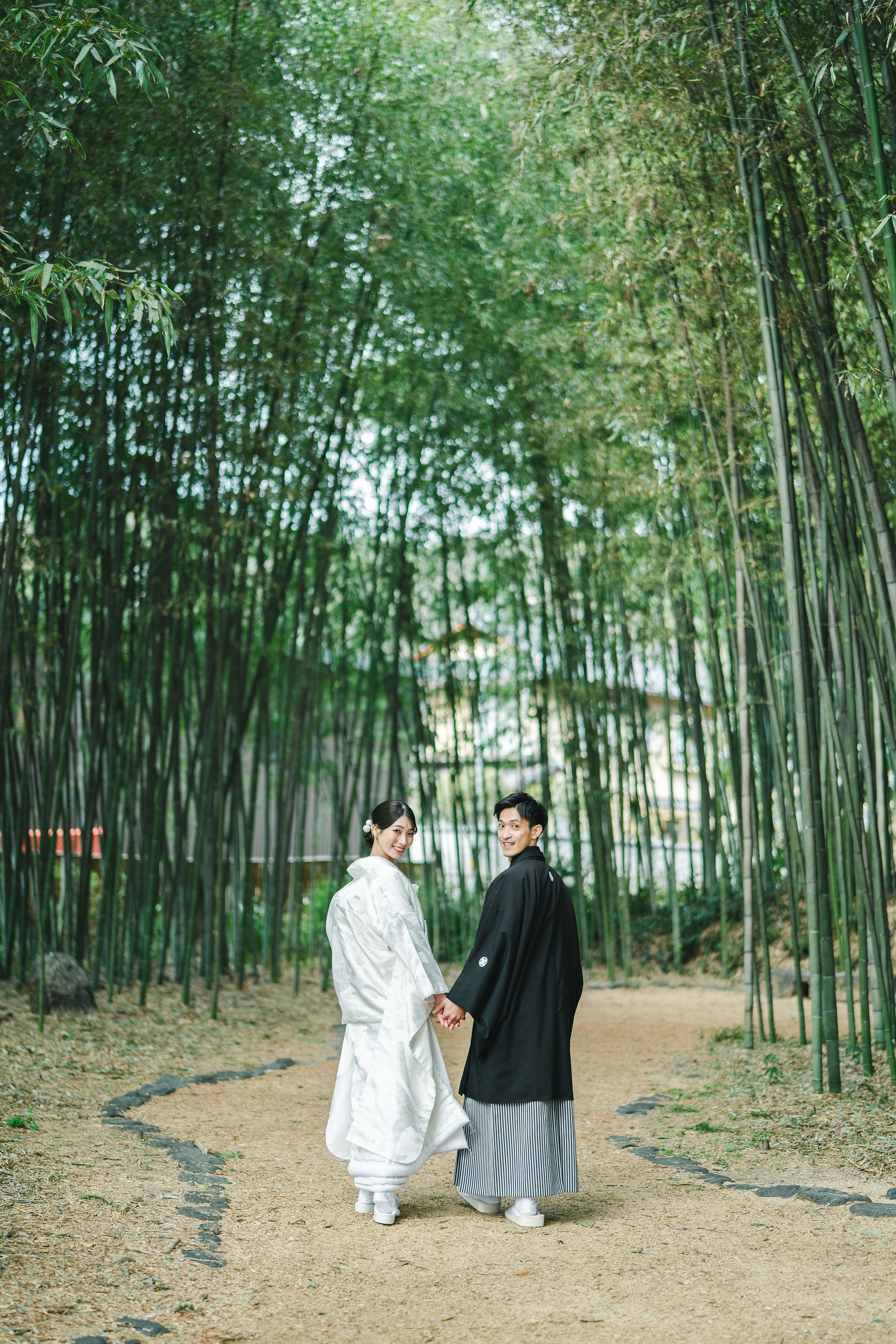 冬の大覚寺前撮りイメージ（白無垢姿）