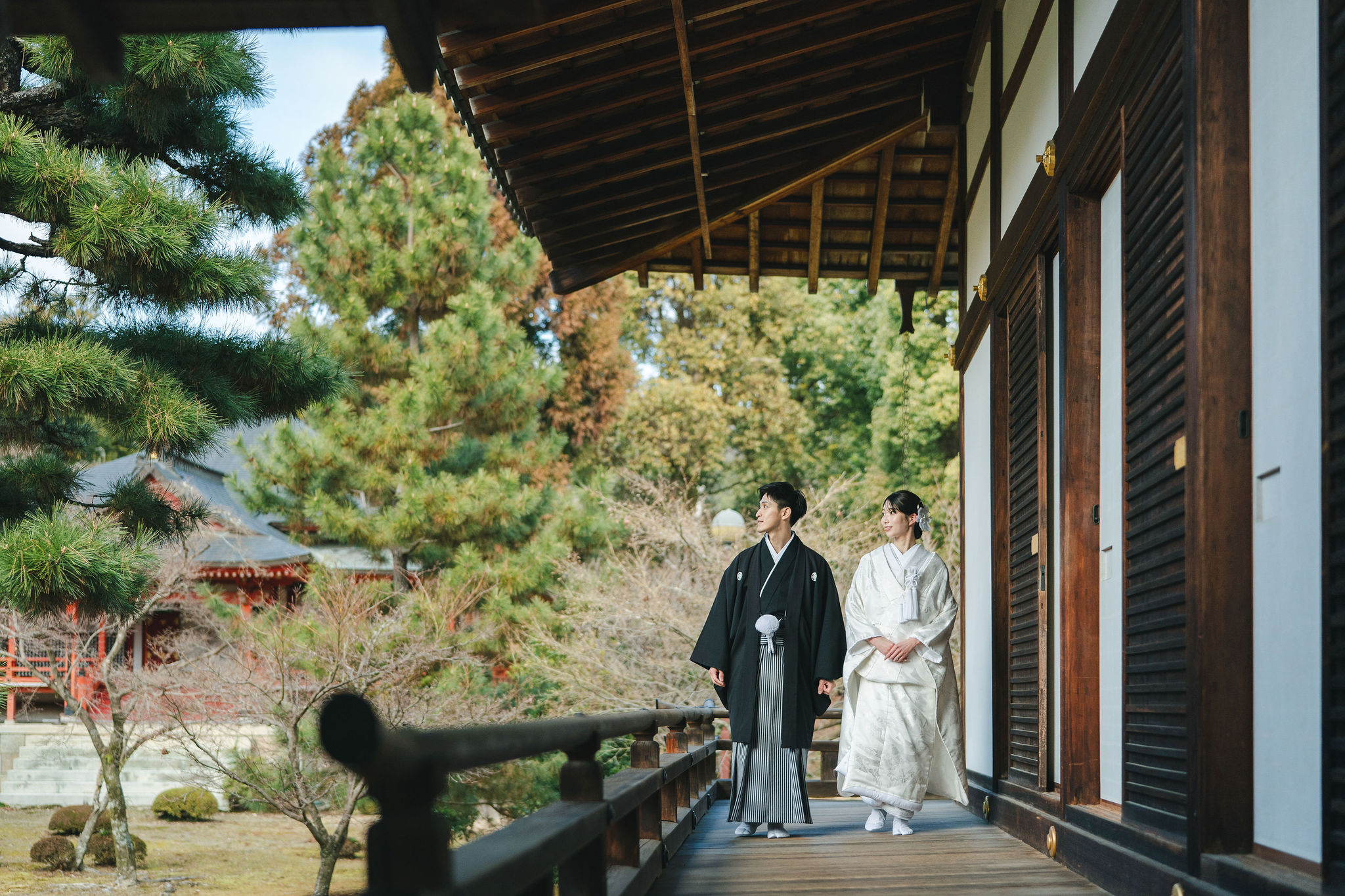 冬の大覚寺前撮りイメージ（白無垢姿）