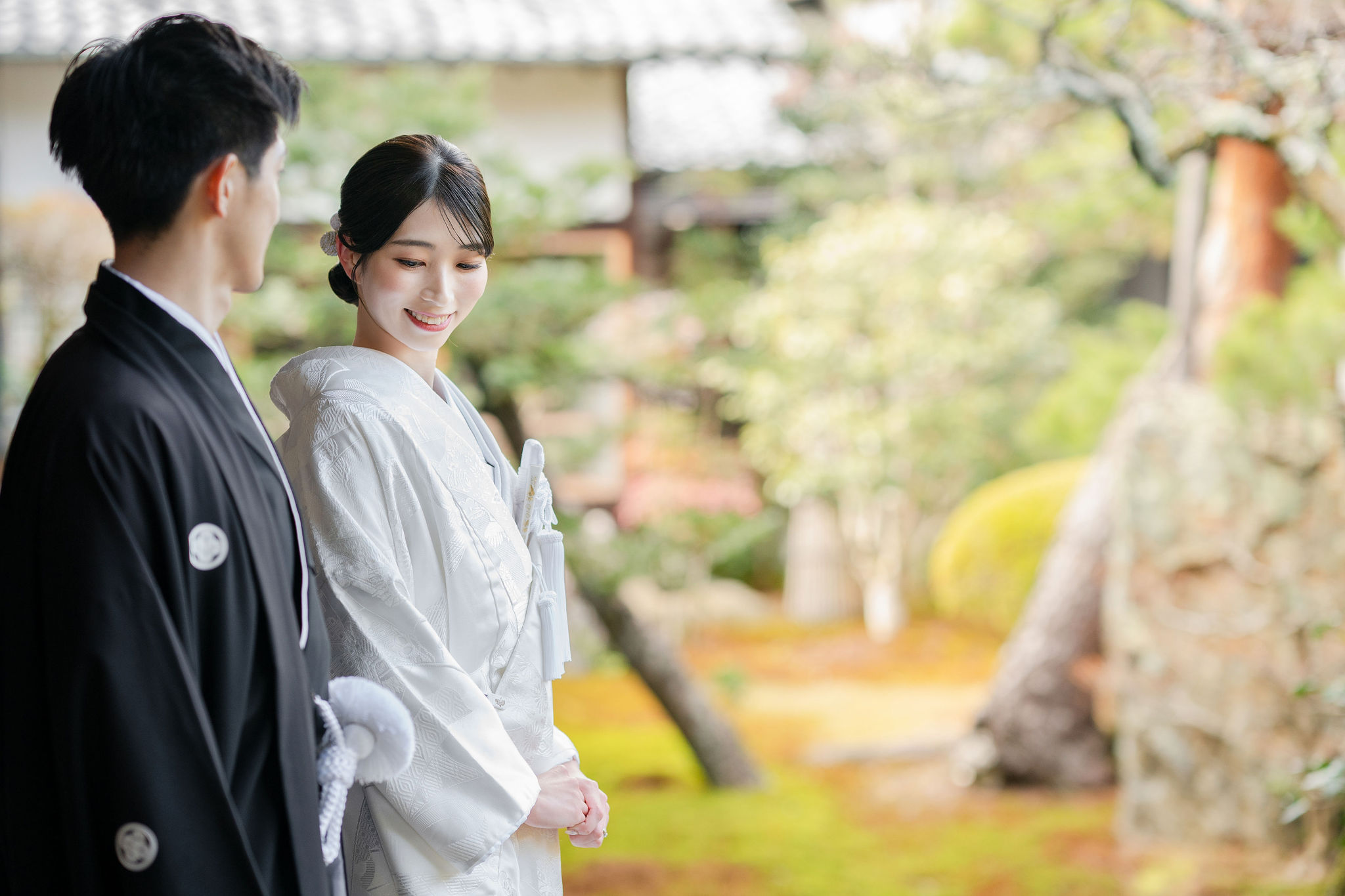 冬の大覚寺前撮りイメージ（白無垢姿）