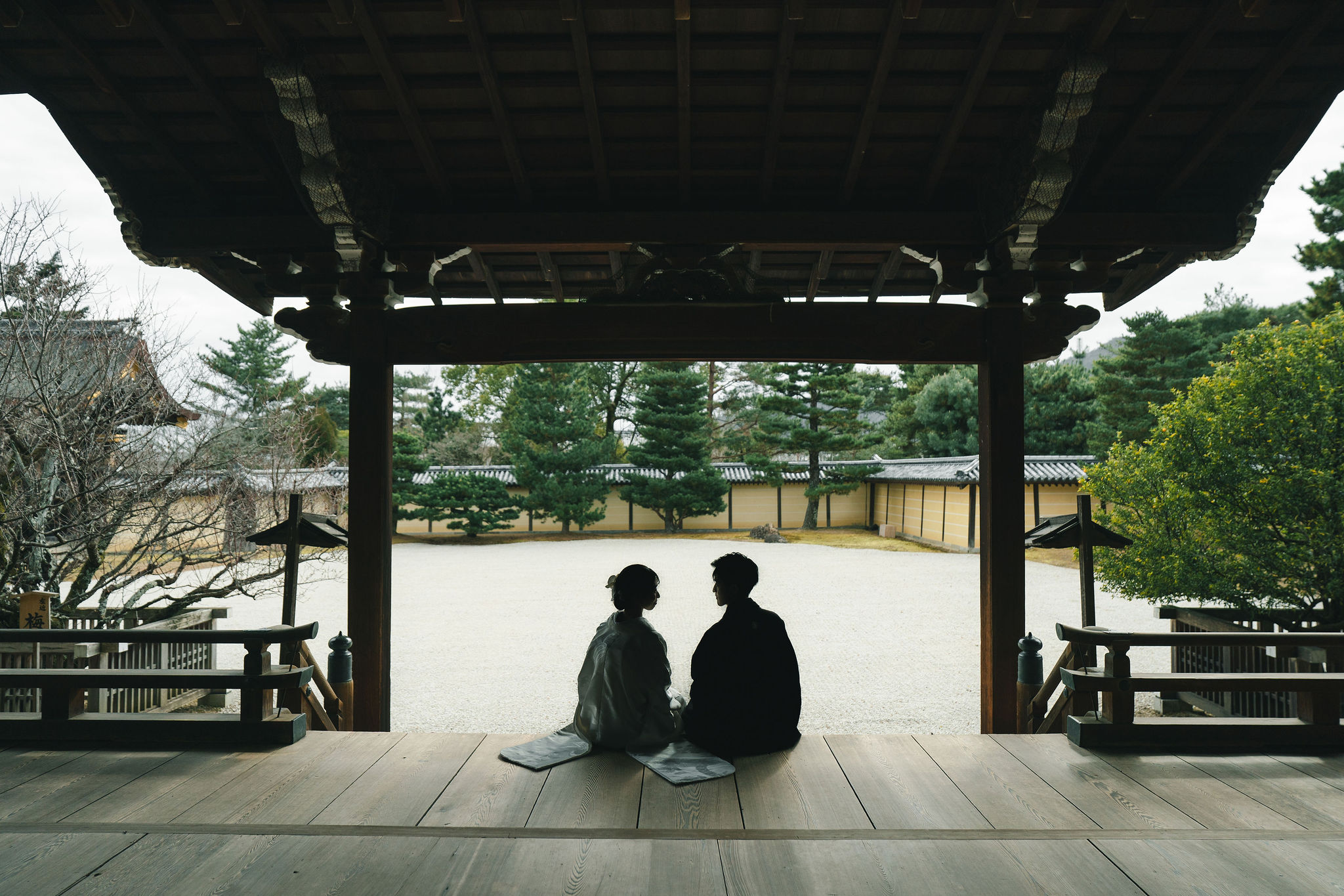 冬の大覚寺前撮りイメージ（白無垢姿）