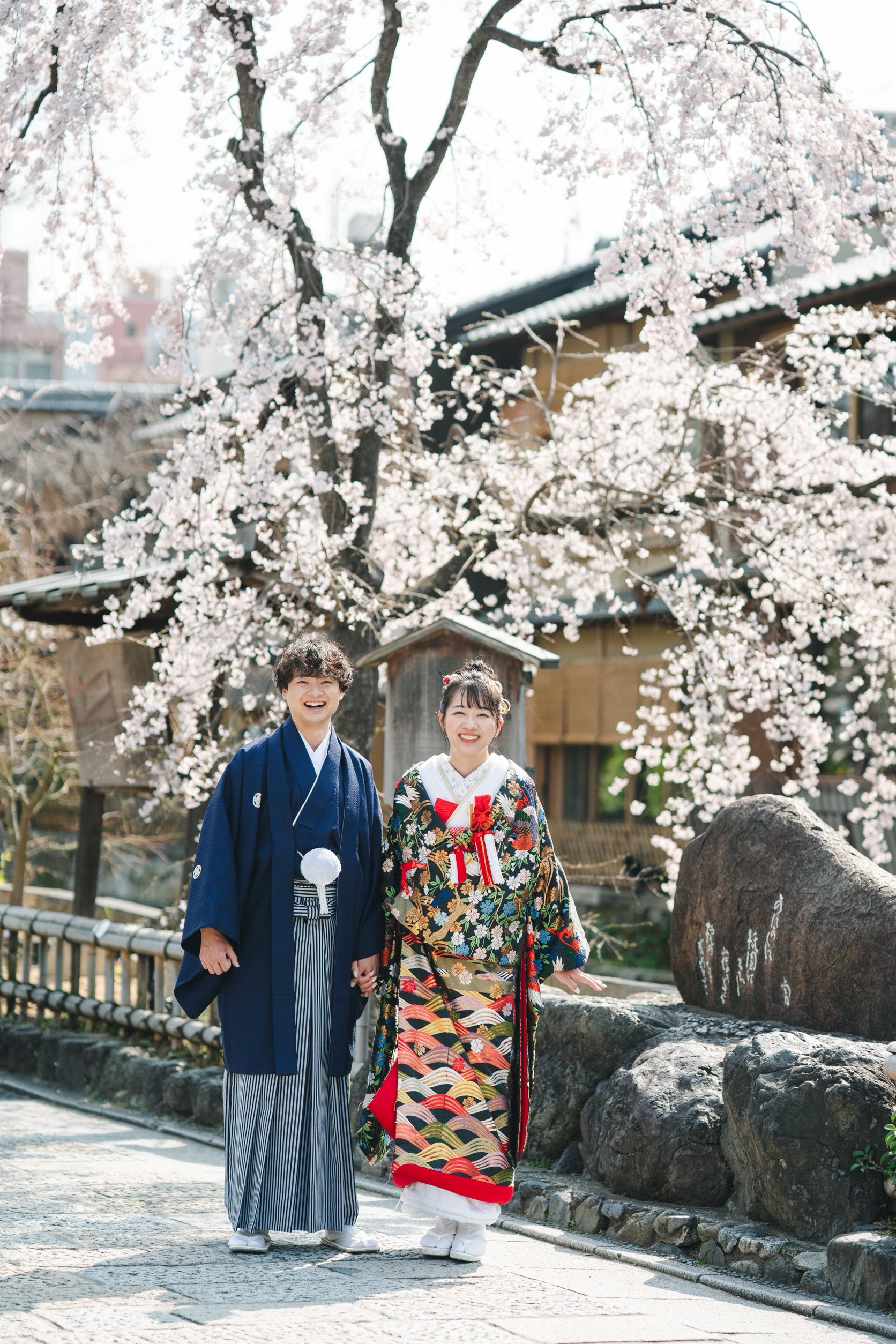 京都 前撮り 桜 和装 カップル 立ち姿 記念写真