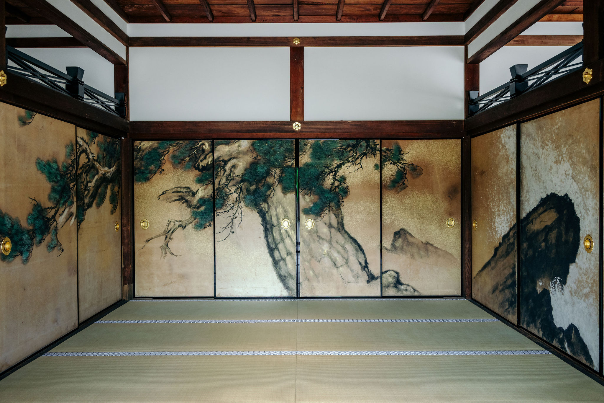 仁和寺の白書院の襖絵